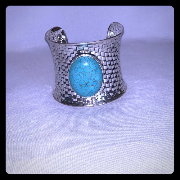 Accessories - Picture 1 of 1